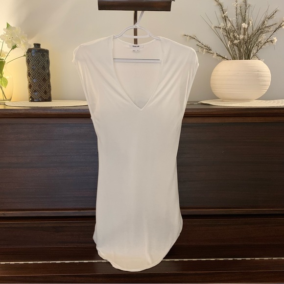 Helmut Lang Twist Back White Tank Top, Size Small - Picture 2 of 14